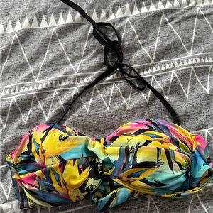 La Vie En Rose Aqua Bikini Top